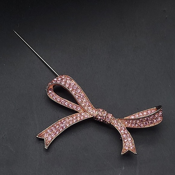 Kenneth Jay Lane Pink Rhinestone Brooch Vintage QVC Signed KJL Costume Jewelry - Picture 4 of 10
